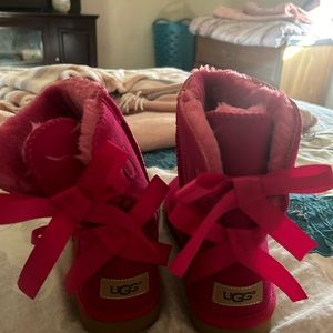 Ugg boots. Brand new. Excellent condition. Size 7